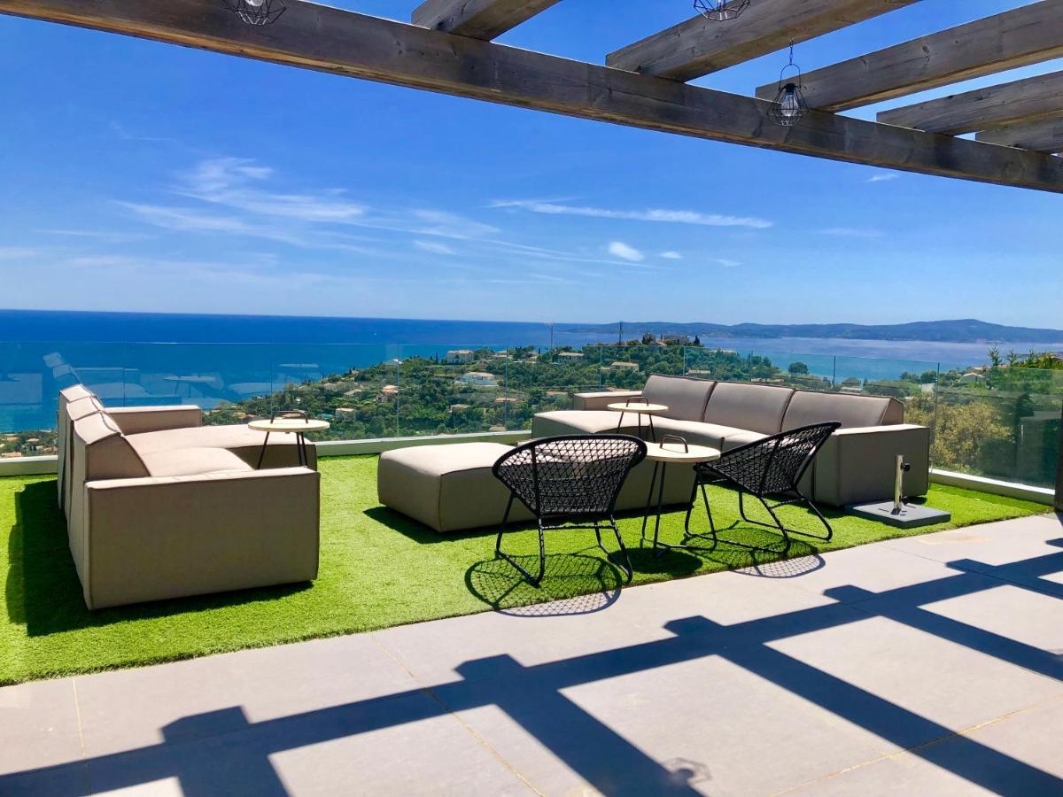 Villa Vue Panoramique Sur La Baie De St Tropez *